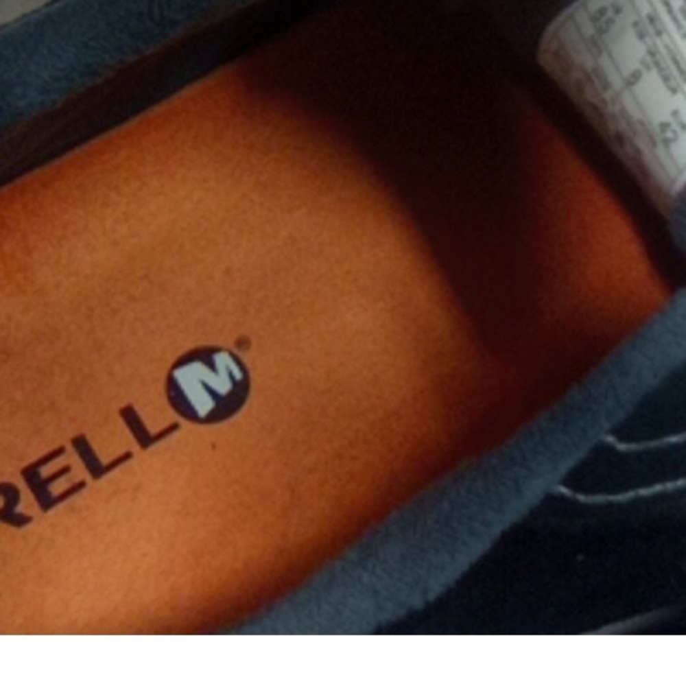 🌹🌹Merrell leather shoes size 8.5🌹🌹 - Picture 6 of 7